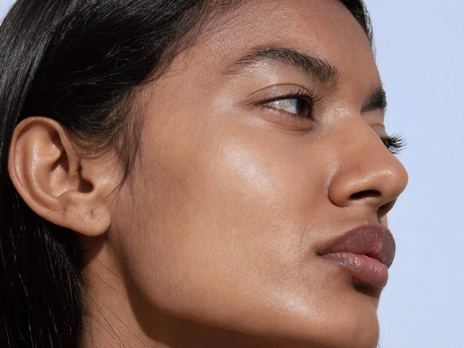 Create the perfect nude makeup